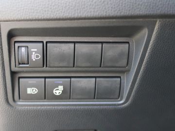 Mazda 2 Hybrid