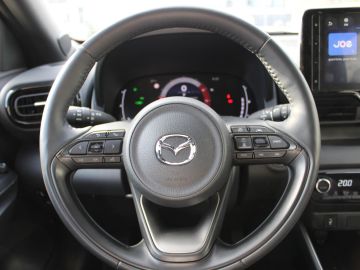 Mazda 2 Hybrid