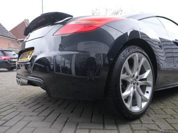 Peugeot RCZ