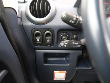 Peugeot 1007