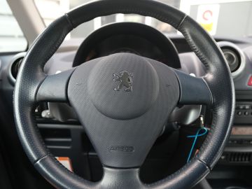 Peugeot 1007