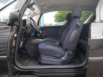 Peugeot 1007
