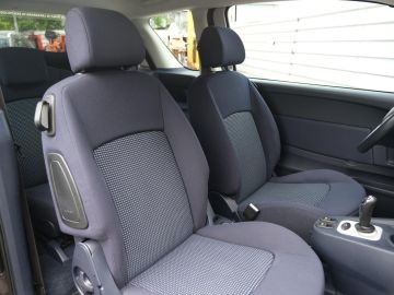 Peugeot 1007