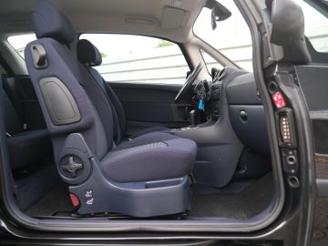 Peugeot 1007