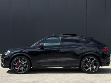 Audi RSQ3