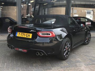 Fiat 124 Spider