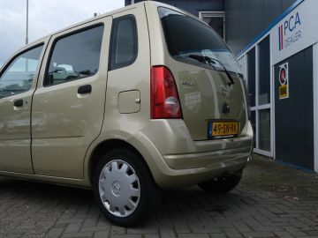 Opel Agila