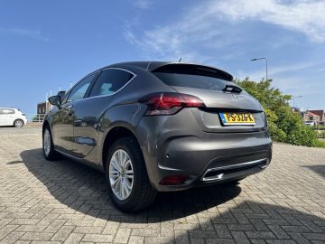DS DS 4