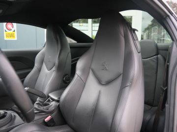 Peugeot RCZ