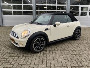 MINI Cooper Cabrio