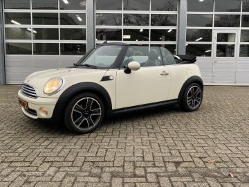 MINI Cooper Cabrio