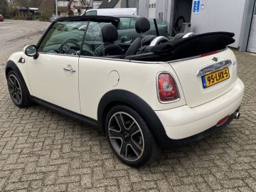 MINI Cooper Cabrio