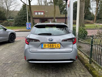 Toyota Corolla Touring Sports