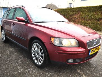 Volvo V50