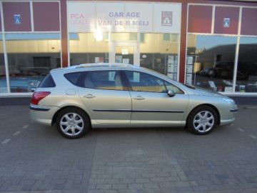 Peugeot 407