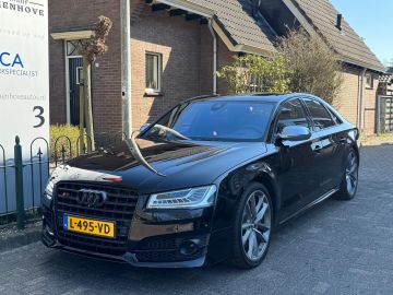 Audi S8
