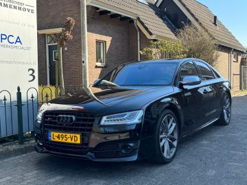 Audi S8