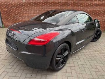 Peugeot RCZ