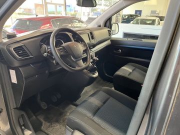 Peugeot Traveller