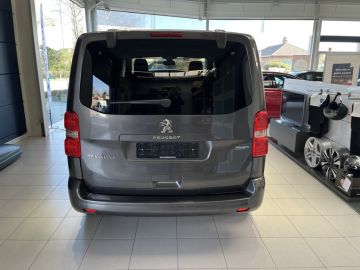 Peugeot Traveller