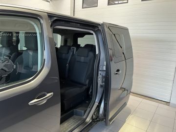 Peugeot Traveller