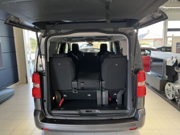 Peugeot Traveller