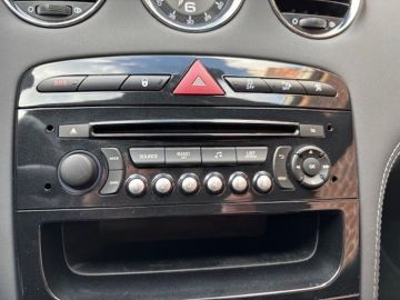 Peugeot RCZ