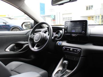 Mazda 2 Hybrid