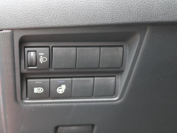 Mazda 2 Hybrid