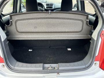 Nissan Pixo