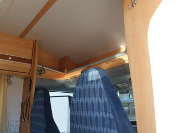 Carado T58 Trekhaak - Luifel - Cruise - Airco - AUX - Rijklaar