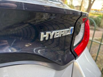 Mazda 2 Hybrid