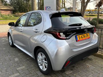 Mazda 2 Hybrid