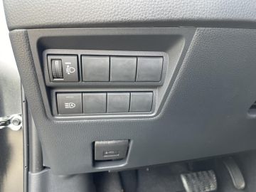 Mazda 2 Hybrid