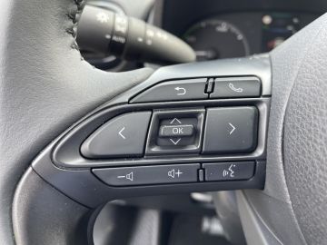 Mazda 2 Hybrid